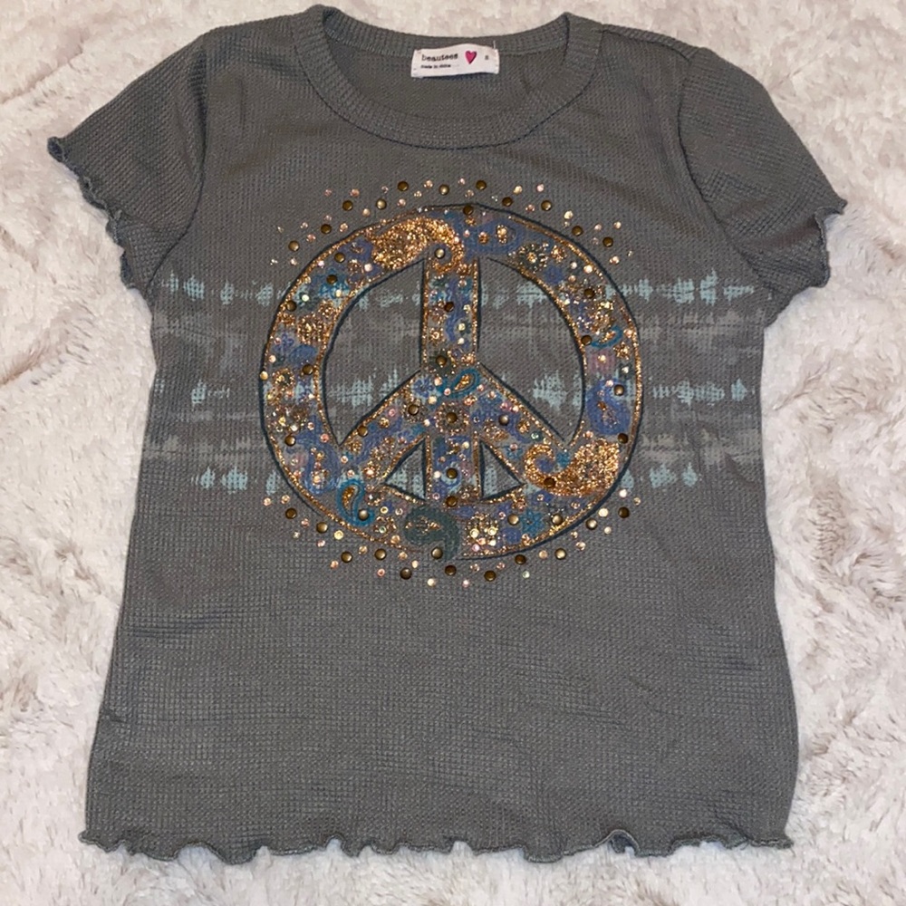 New without tags girls shirt